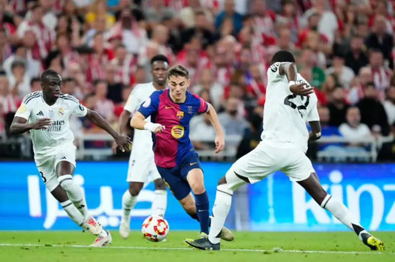 التشكيل المتوقع لكلاسيكو برشلونة وريال مدريد التشكيل المتوقع لكلاسيكو برشلونة وريال مدريد