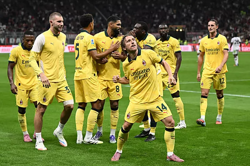 تشكيل مباراة أتالانتا وميلان في الدوري الإيطالي تشكيل مباراة أتالانتا وميلان في الدوري الإيطالي