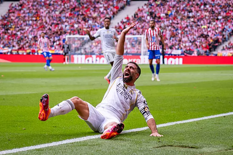 رسميا.. ريال مدريد يعلن تفاصيل إصابة كارفخال رسميا.. ريال مدريد يعلن تفاصيل إصابة كارفخال