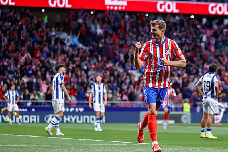 نيوكاسل يرغب في ضم شورلوث من أتلتيكو مدريد نيوكاسل يرغب في ضم شورلوث من أتلتيكو مدريد