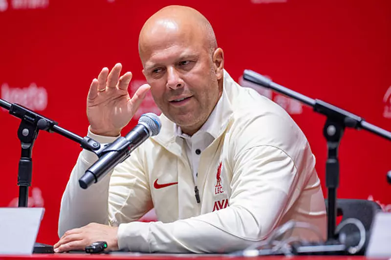 سلوت يكشف.. أزمة ليفربول.. موقف الإصابات.. وهدفه الحالي سلوت يكشف.. أزمة ليفربول.. موقف الإصابات.. وهدفه الحالي